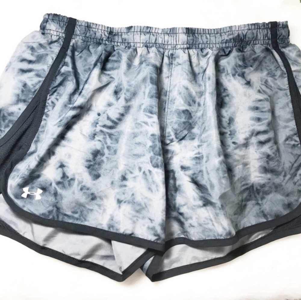 Under Armour Athletic Shorts Women's Small